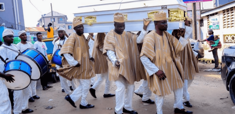 Banner for Adeps Frontpage